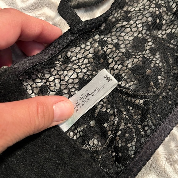 Bralette - Picture 2 of 4